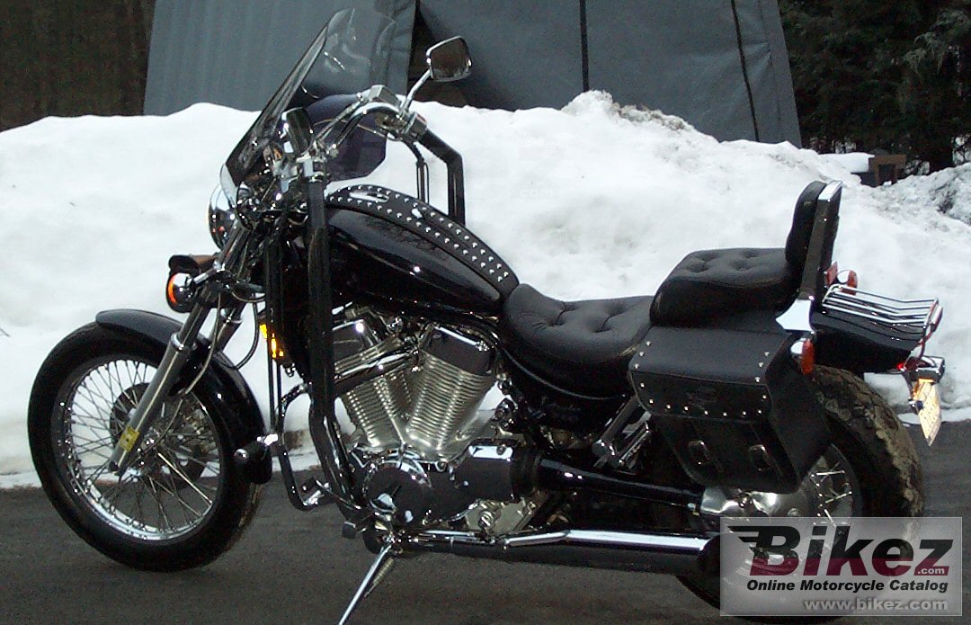 Big nymous user. vs 1400 intruder picture and wallpaper from Bikez.com